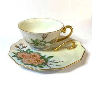 $5 when Bundled with 2 other items. 
Vintage Hand-painted Teacup & Dish, Signed